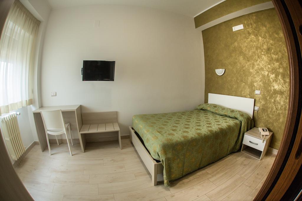 Tourist Hotel Potenza Exterior foto