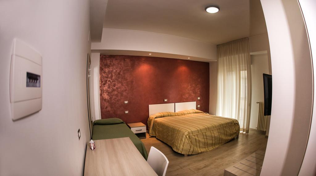 Tourist Hotel Potenza Exterior foto