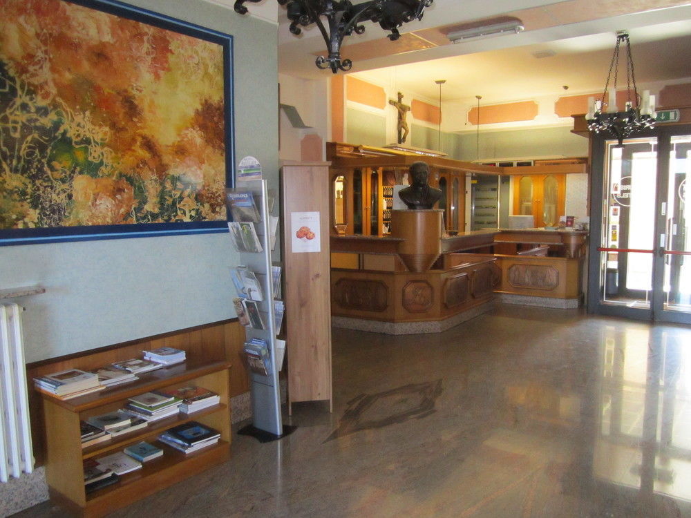 Tourist Hotel Potenza Exterior foto