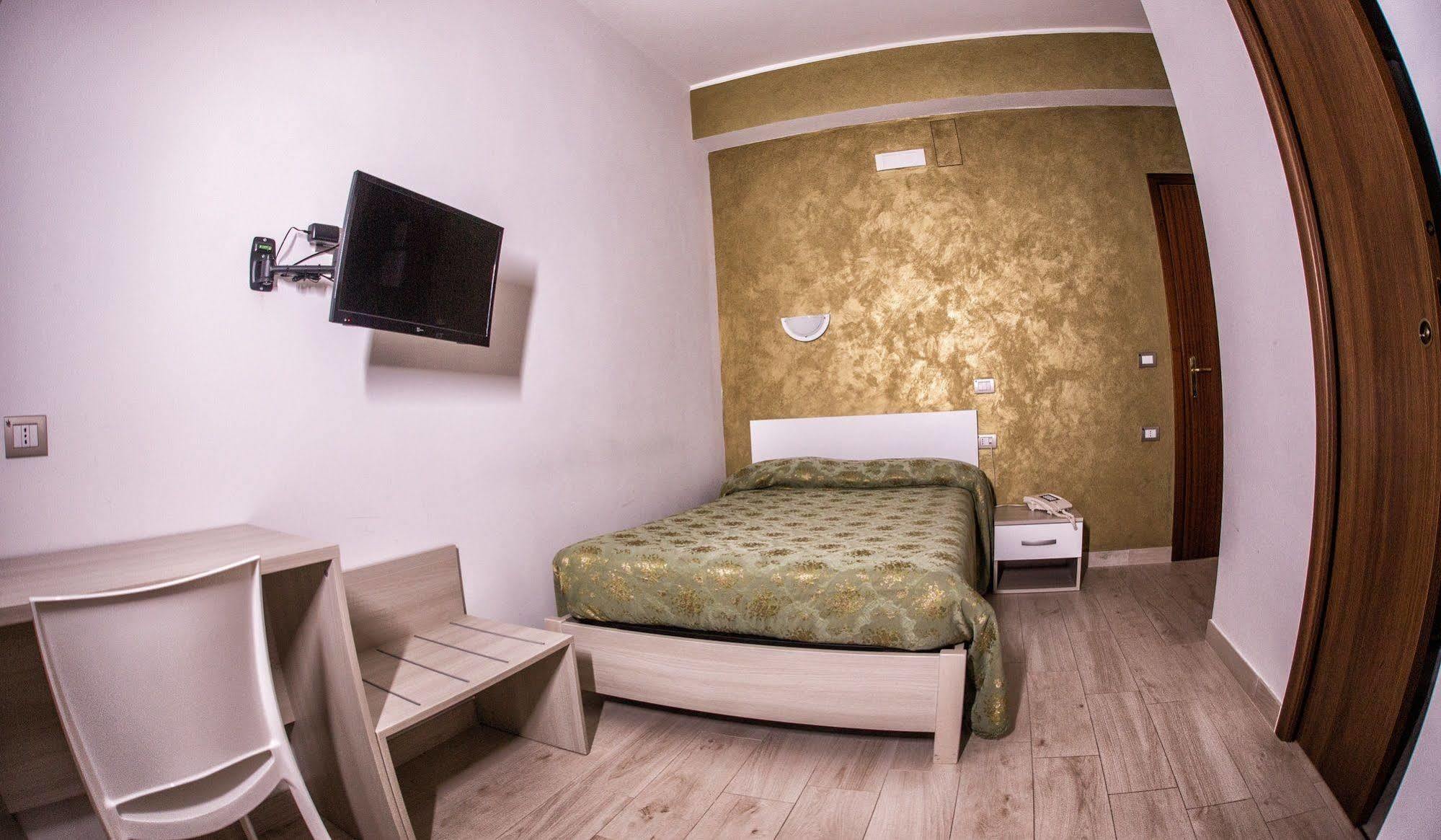 Tourist Hotel Potenza Exterior foto